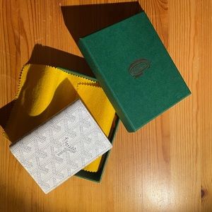 Goyard St Marc Cardholder NEVER USED, BOX& RECEIPT